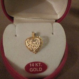 💖 ✨ 14kt Solid Gold Heart "I Love You" Floral Filigree Pendant